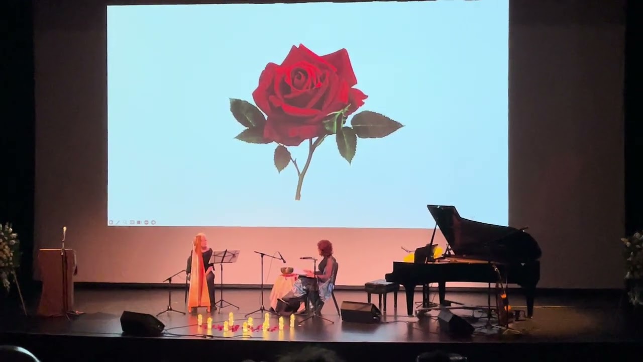 A narrated poem accompanied by a composition on the harp.