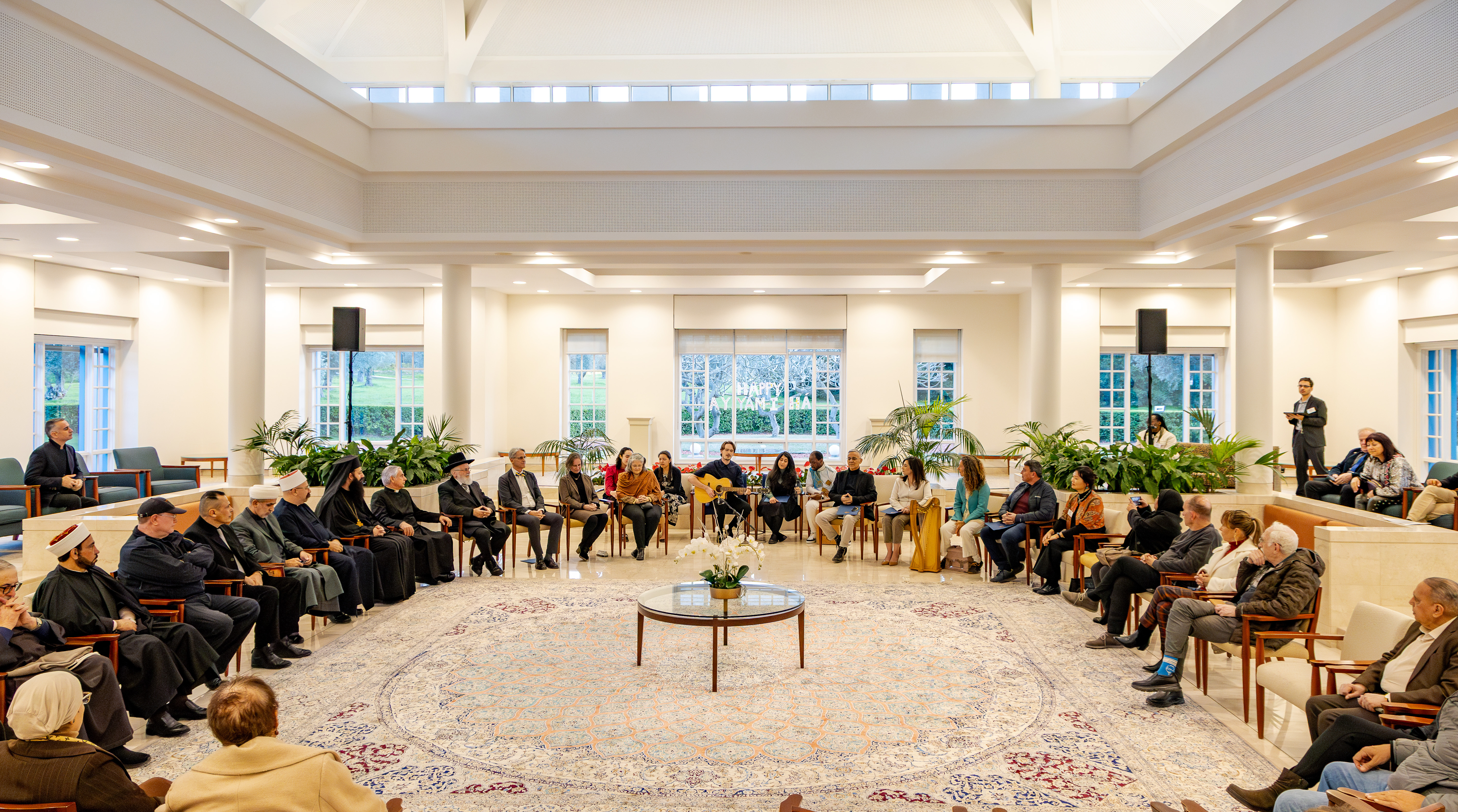 A gathering marking Ayyám-i-Há brings together 75 guests from diverse social and religious communities in the ‘Akká area, highlighting our common humanity.