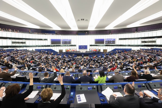 Historic European Parliament resolution champions Bahá’í rights in Iran and condemns persecutions