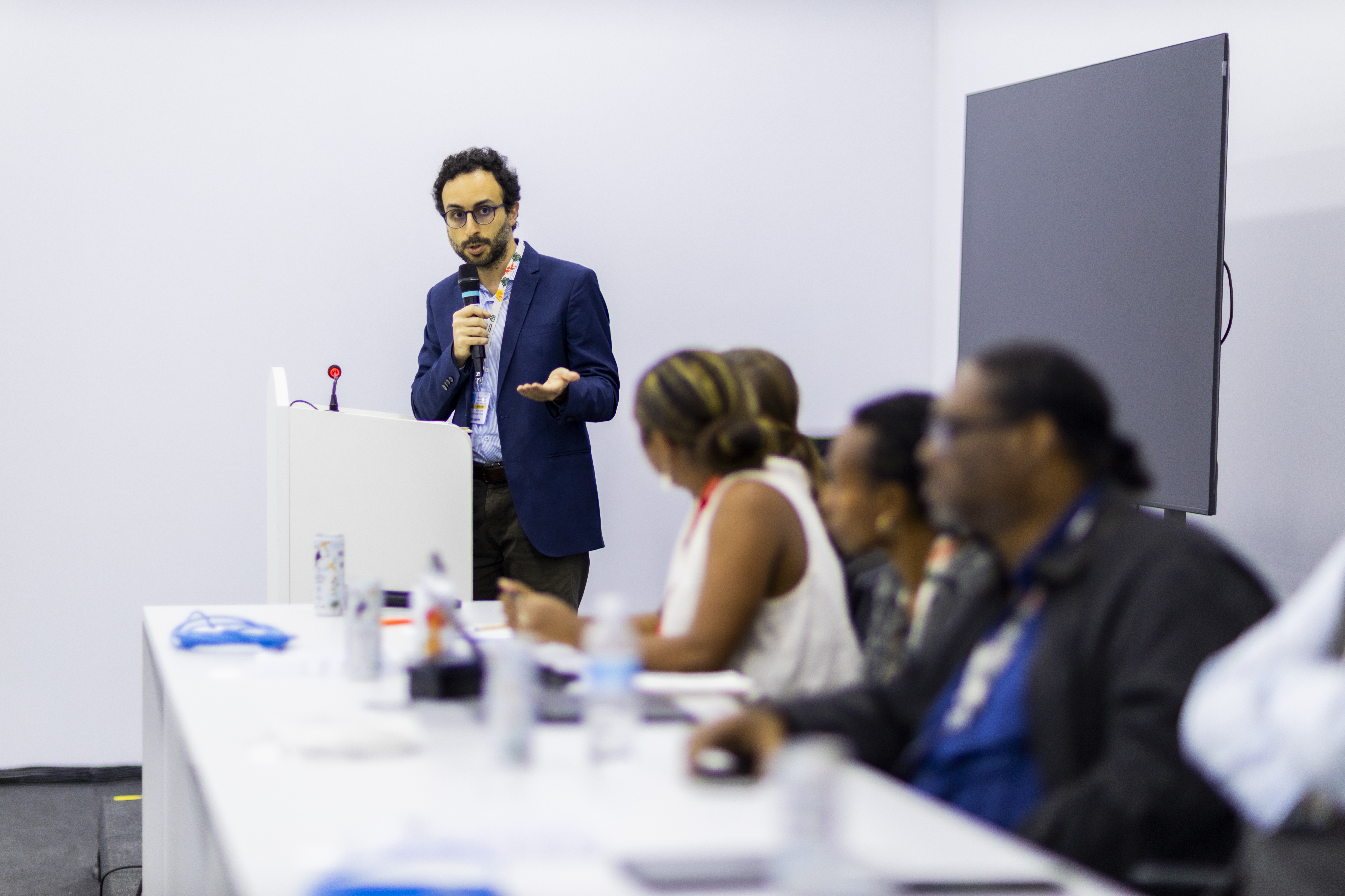 Vahíd Vahdat of the Brazilian Bahá’í Office of External Affairs, provided summary remarks at an official side event titled “From Principles to Policy: National Pathways for Addressing Loss and Damage,” co-hosted by the BIC and the government of Vanuatu.