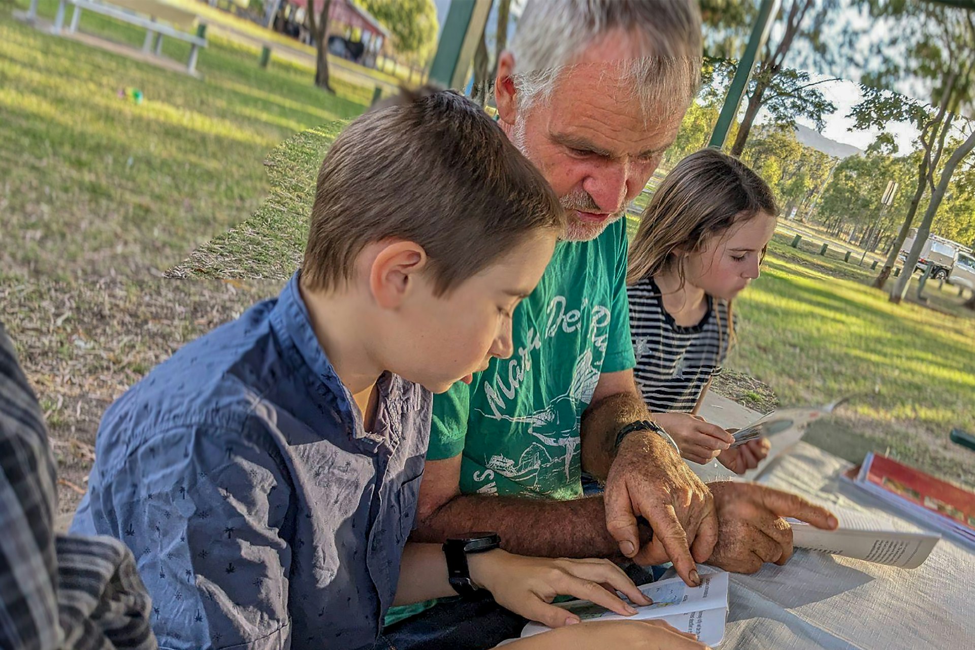 A view of participants of the Homeowork Club.