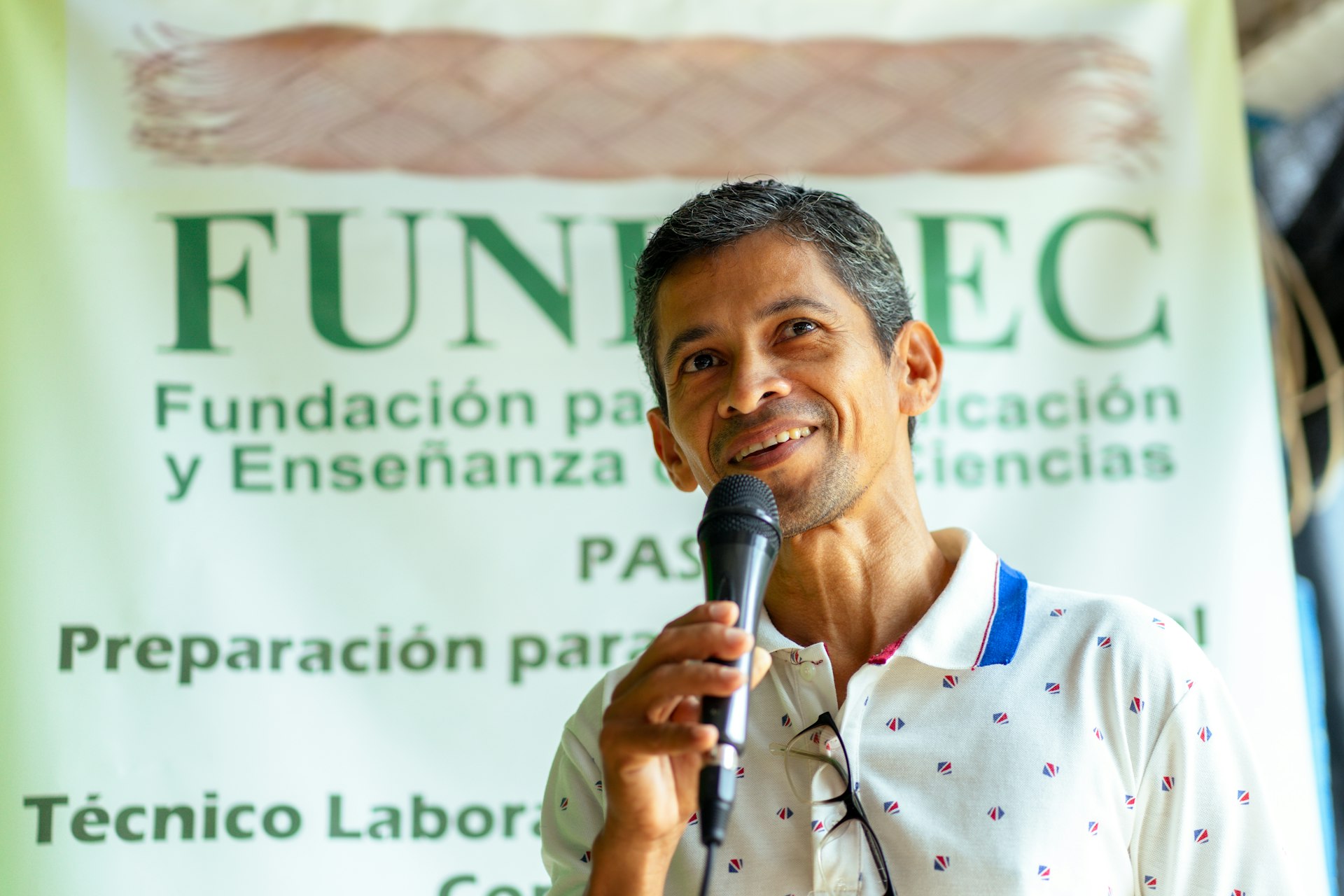 FUNDAEC (Fundación para la Aplicación y Enseñanza de la Ciencia)—a Bahá’í-inspired organization that is marking its 50th anniversary—was founded in Colombia in 1974 and has been dedicated to developing capacity in people to contribute to the well-being of their societies.