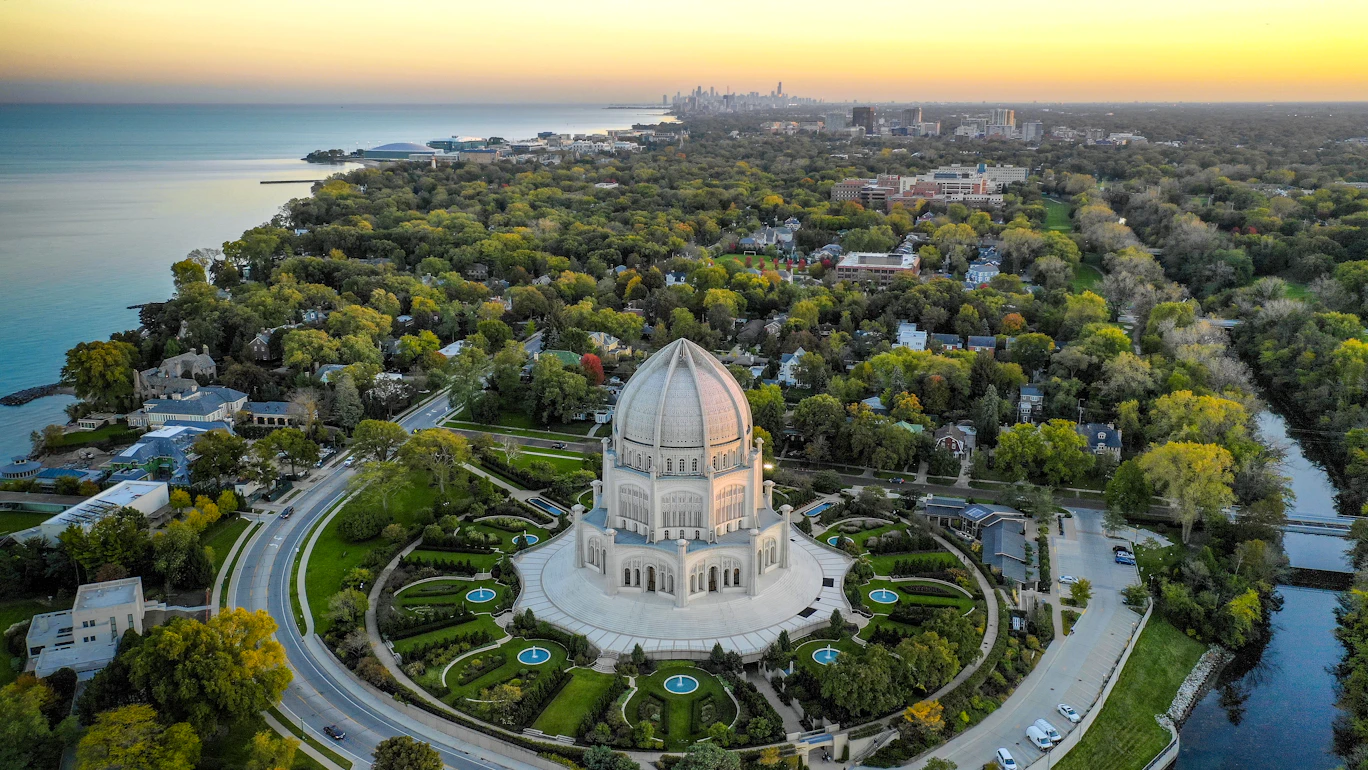 Vue aérienne de la maison d’adoration bahá’íe à Wilmette.