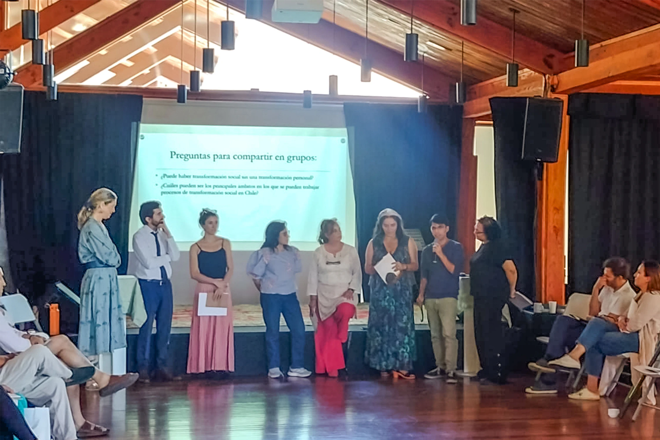 L’évènement « Unité dans la diversité : La spiritualité, moteur de transformation sociale » a réuni une quarantaine de participants venus réfléchir à la manière dont la spiritualité peut contribuer au renforcement de la vie publique.