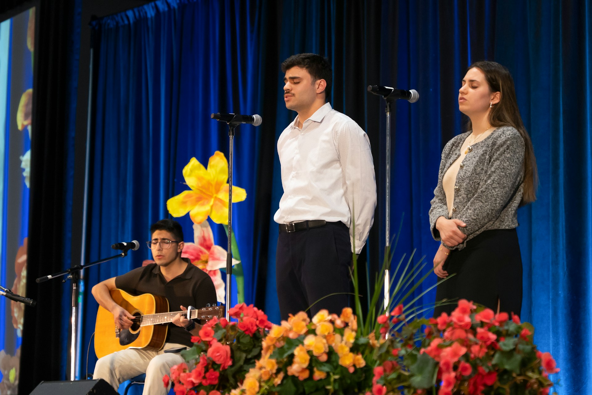 Artistic presentations, including musical performances by children and youth, were woven throughout the conference program.