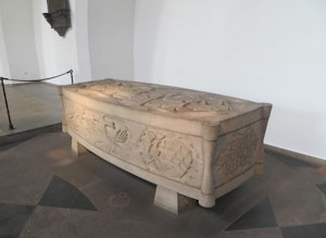  This is Duns Scotus tomb in Cologne