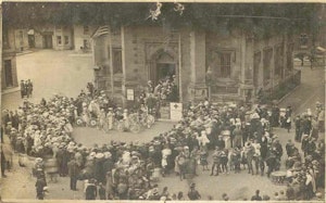 Hospital Week at the Town Hall