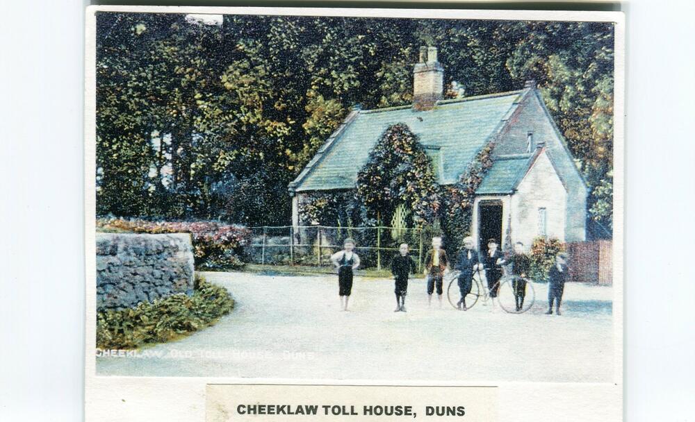Cheeklaw Toll House