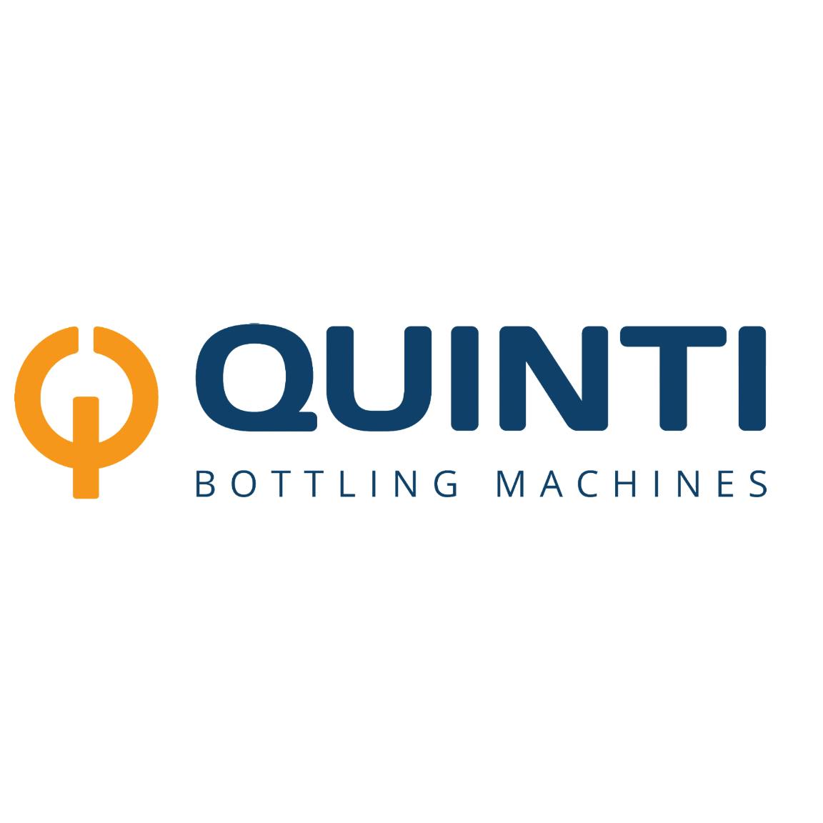 Il logo di Quinti Bottling Machines, con testo di colore blu, preceduto da una grande Q colore arancione