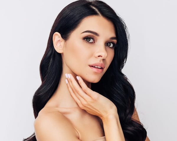 woman with wavy black hair