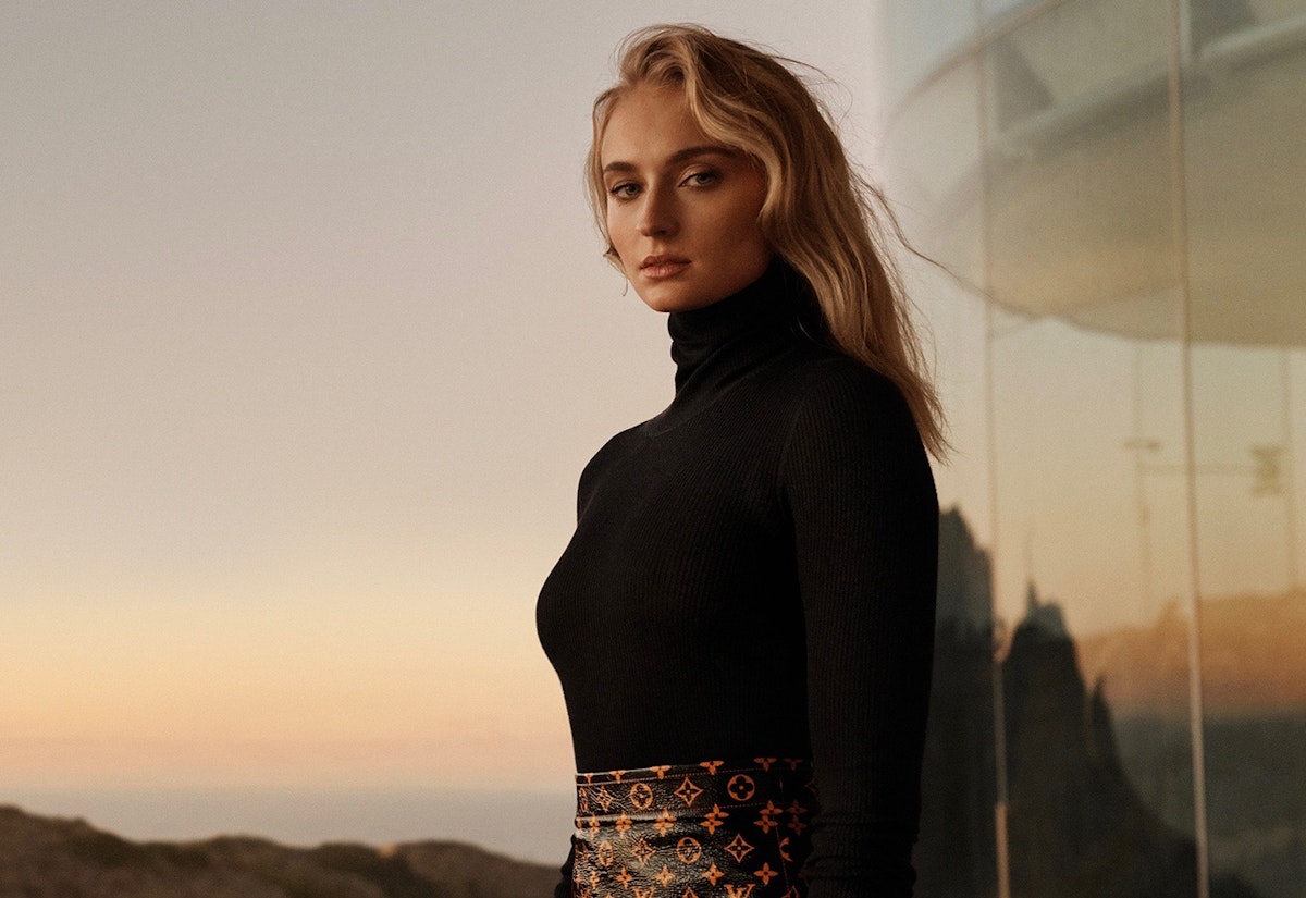 Sophie Turner Louis Vuitton Tambour Horizon Connected Watch Campaign  February 2019 – Star Style