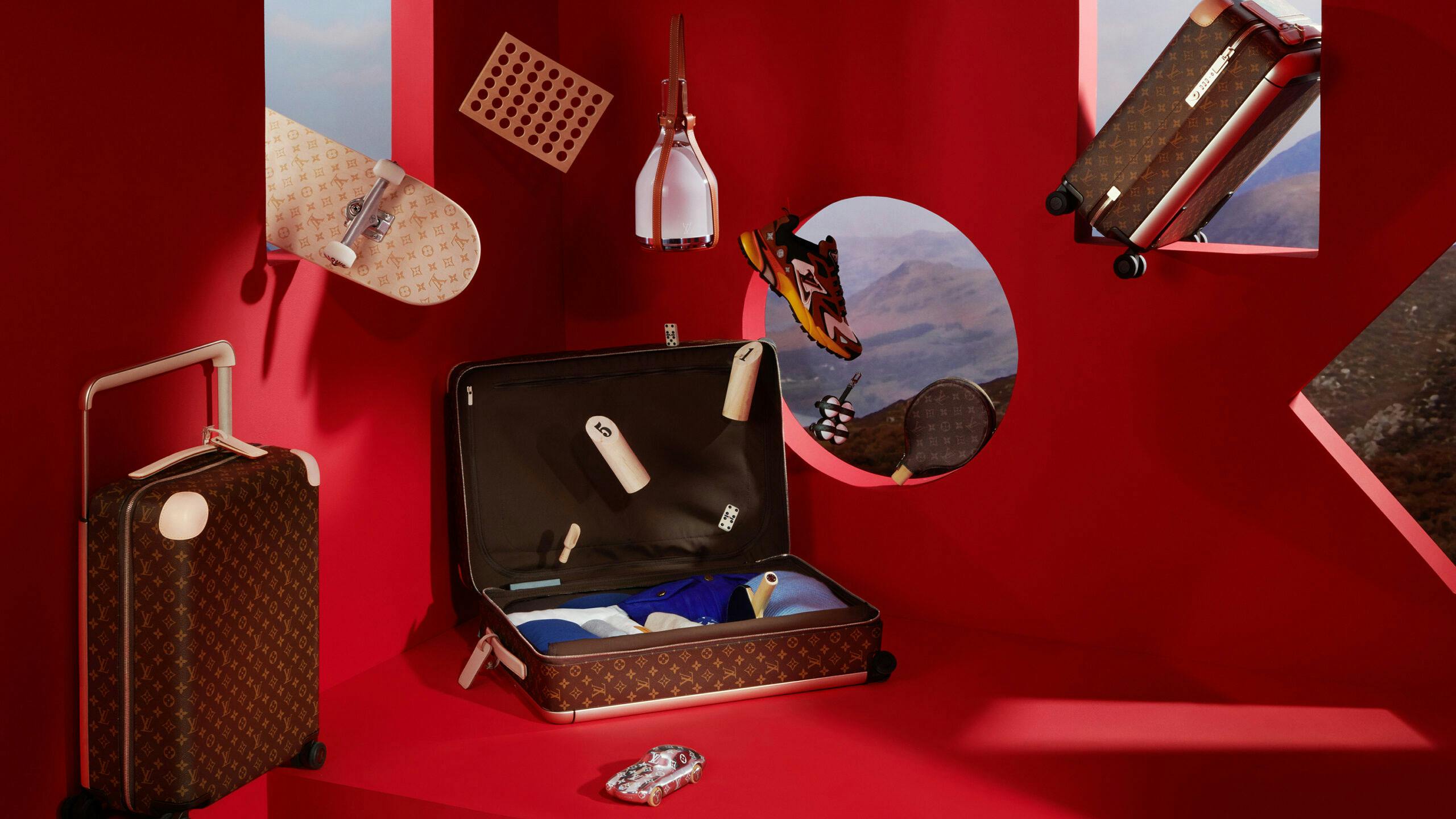 Louis Vuitton presents The Rolling Luggage