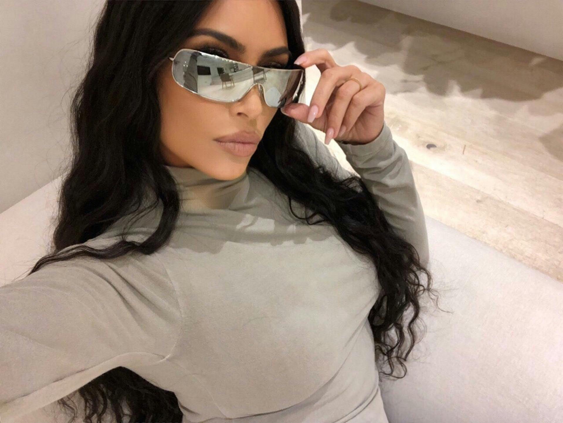 Kim kardashian lunette de soleil on sale