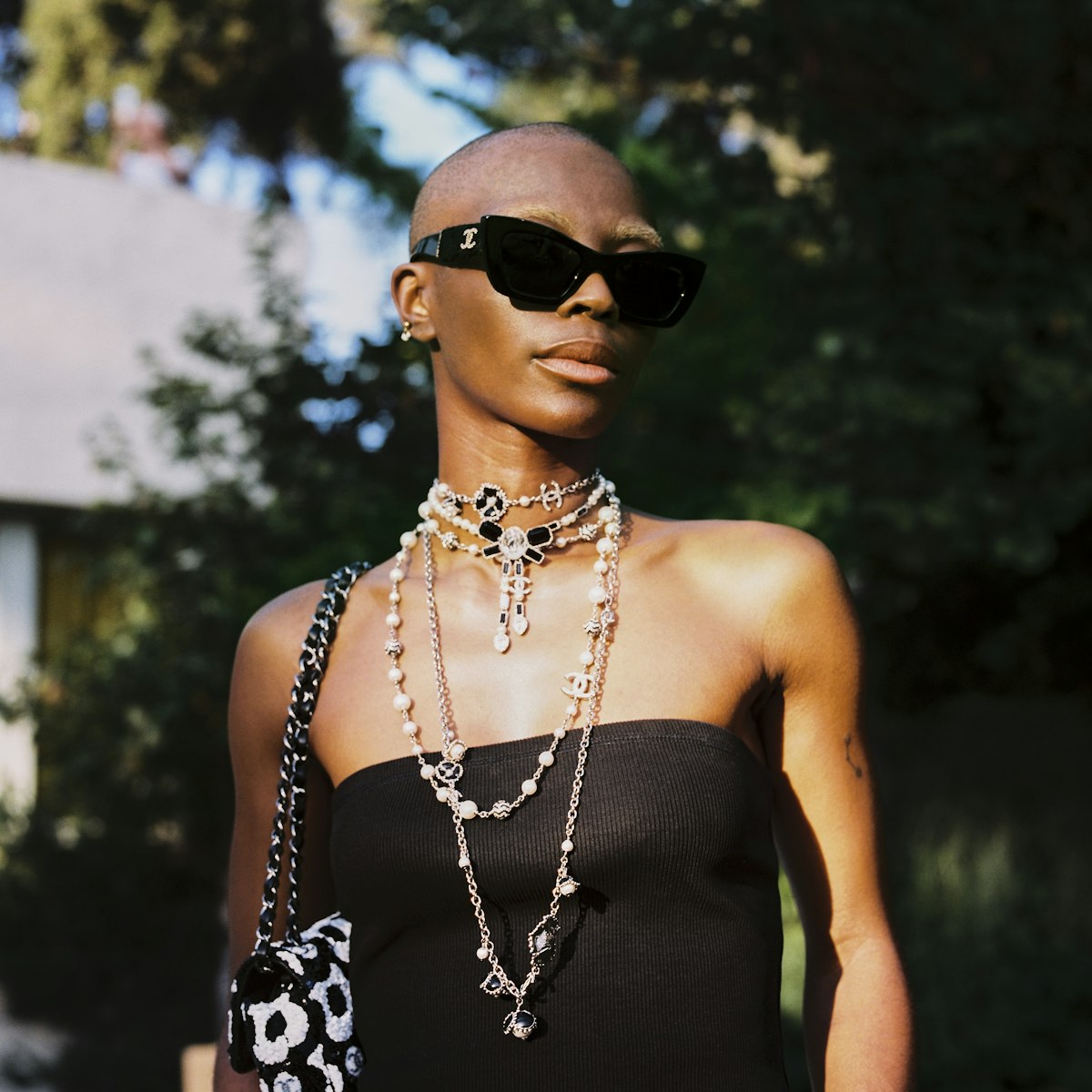 Au 38ème Festival d’Hyères avec l’influenceuse belge Loudmilla et Chanel