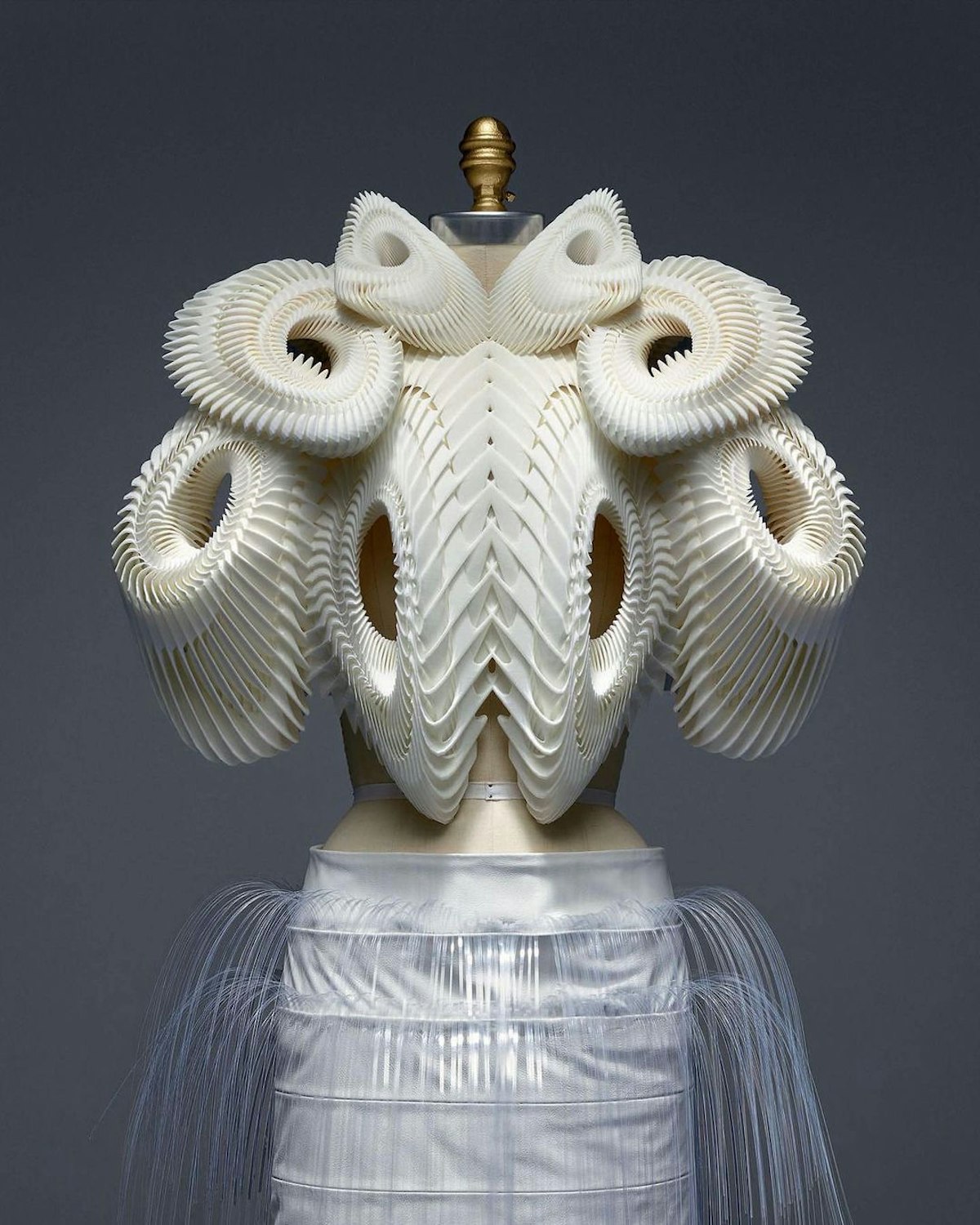 Fashion and Technology Exploring the Latest Innovations in Smart Clothing