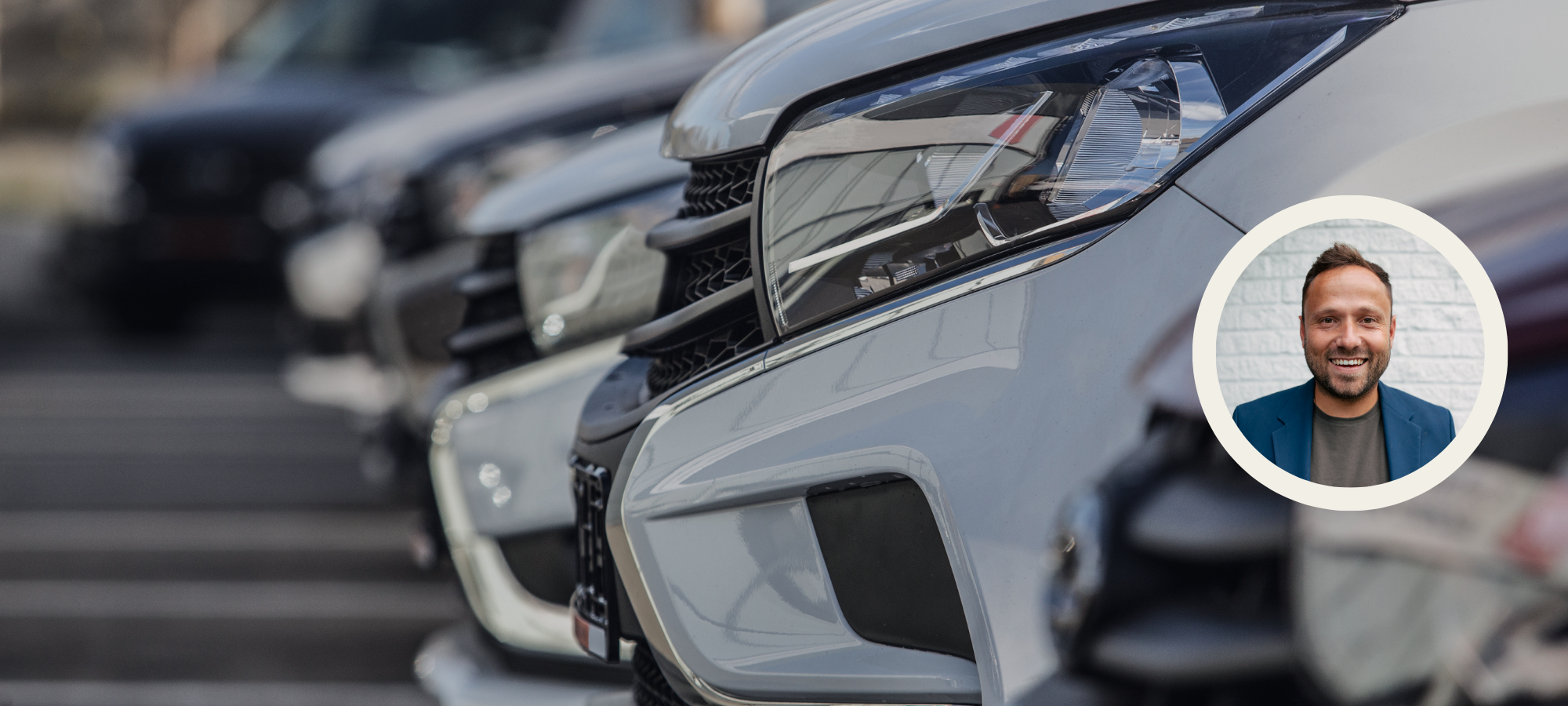 Parkerade bilar och profilbild på Ivan