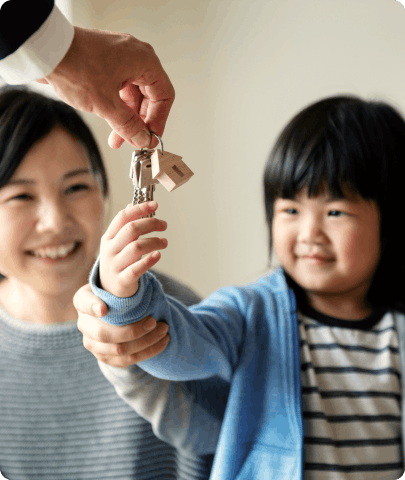 Kid looking at keys