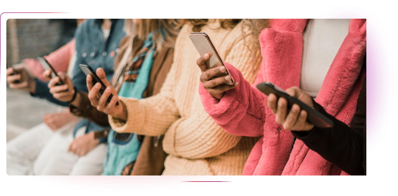 Women with smartphones