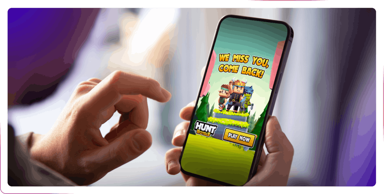 hands using a phone with a hunt game
