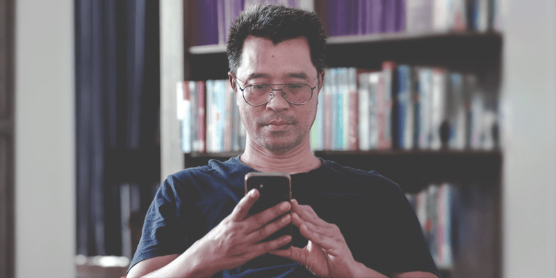 Man using smartphone