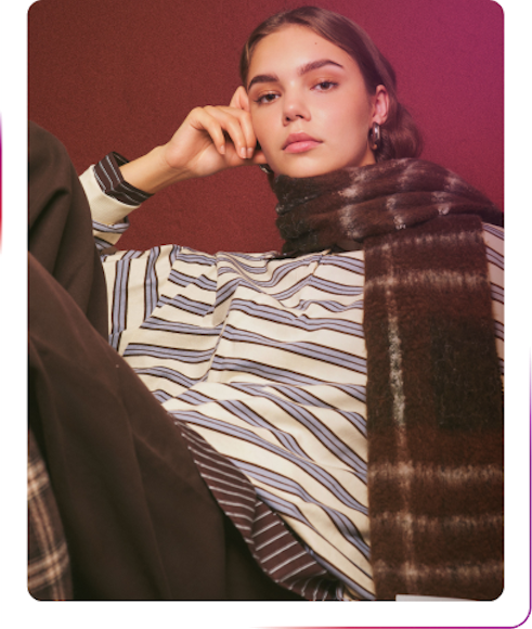 fashion girl wearing a wool scarf