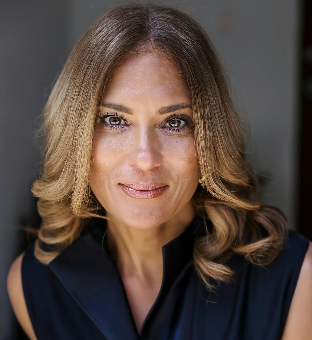 Woman with black short sleeve shirt on