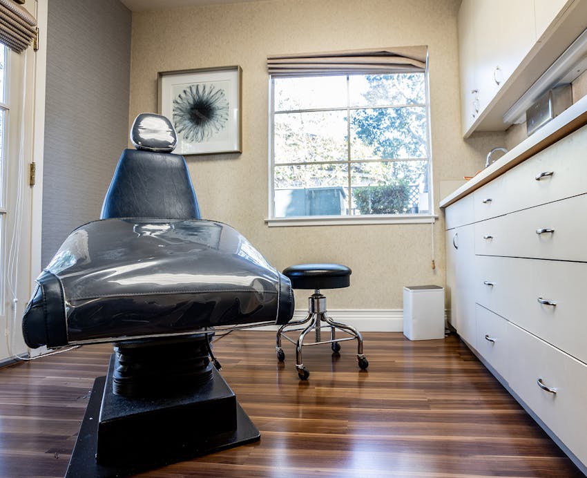 Patient chair with stool