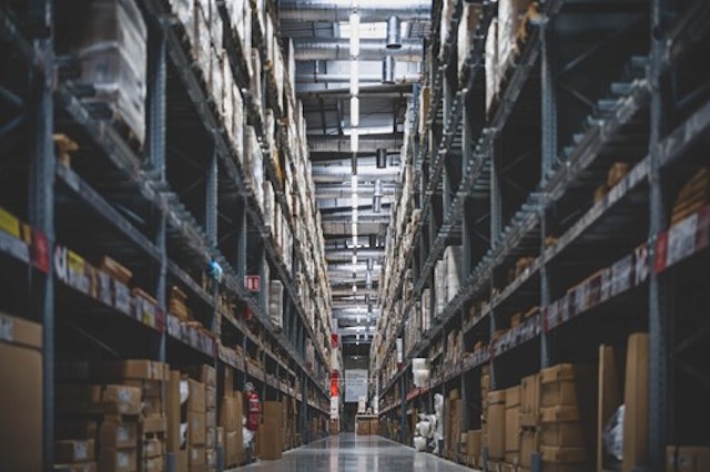 Do all employers have to provide manual handling training?