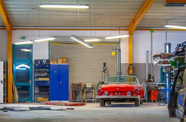 automotive health and safety at a garage