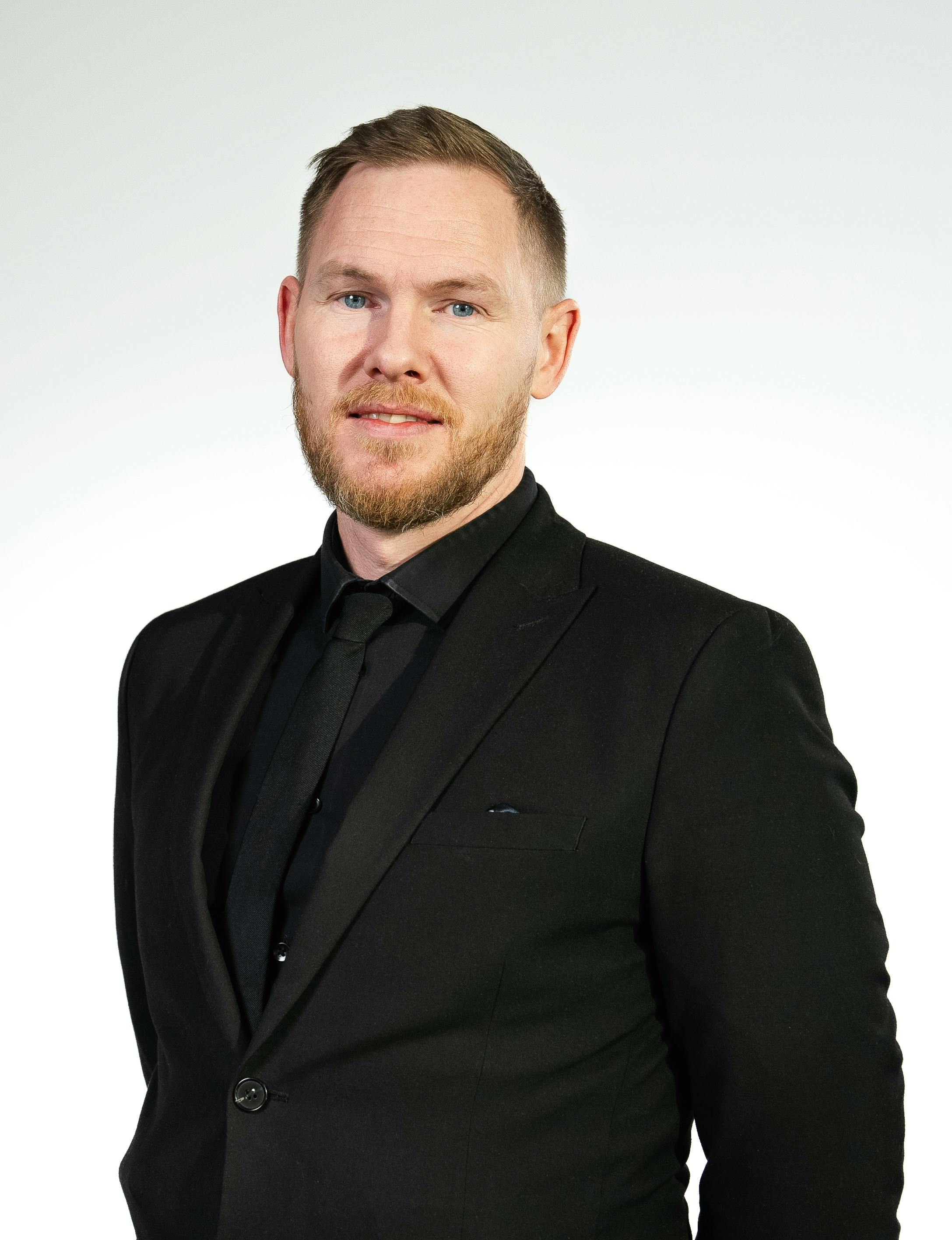 Dayle Greenwood Peninsula UK Business Development Manager