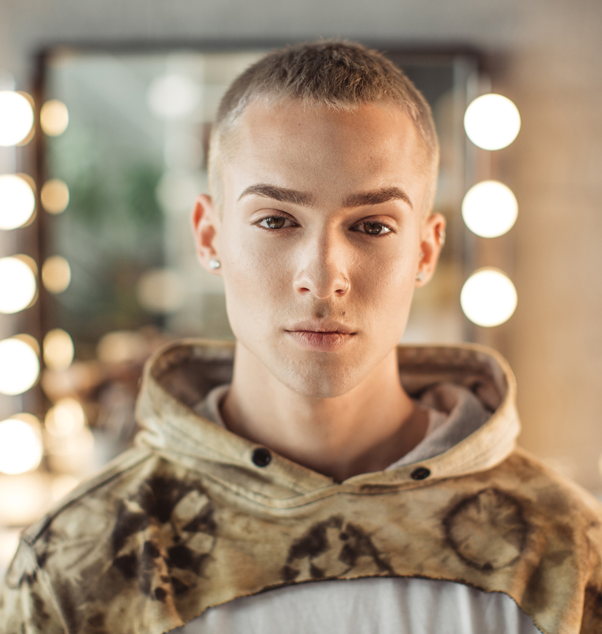 NonBinary Beck Aesthetic Surgery