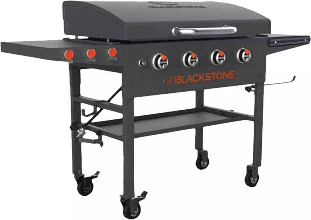 Blackstone 36" Outdoor Griddle with Hood: $399.99