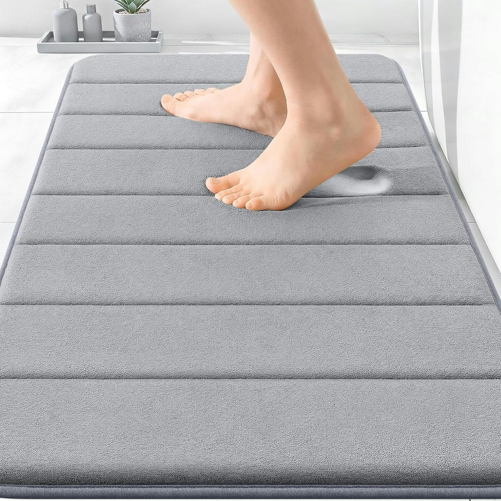 Olanly 30" x 20" Memory Foam Bath Mat: $7.59