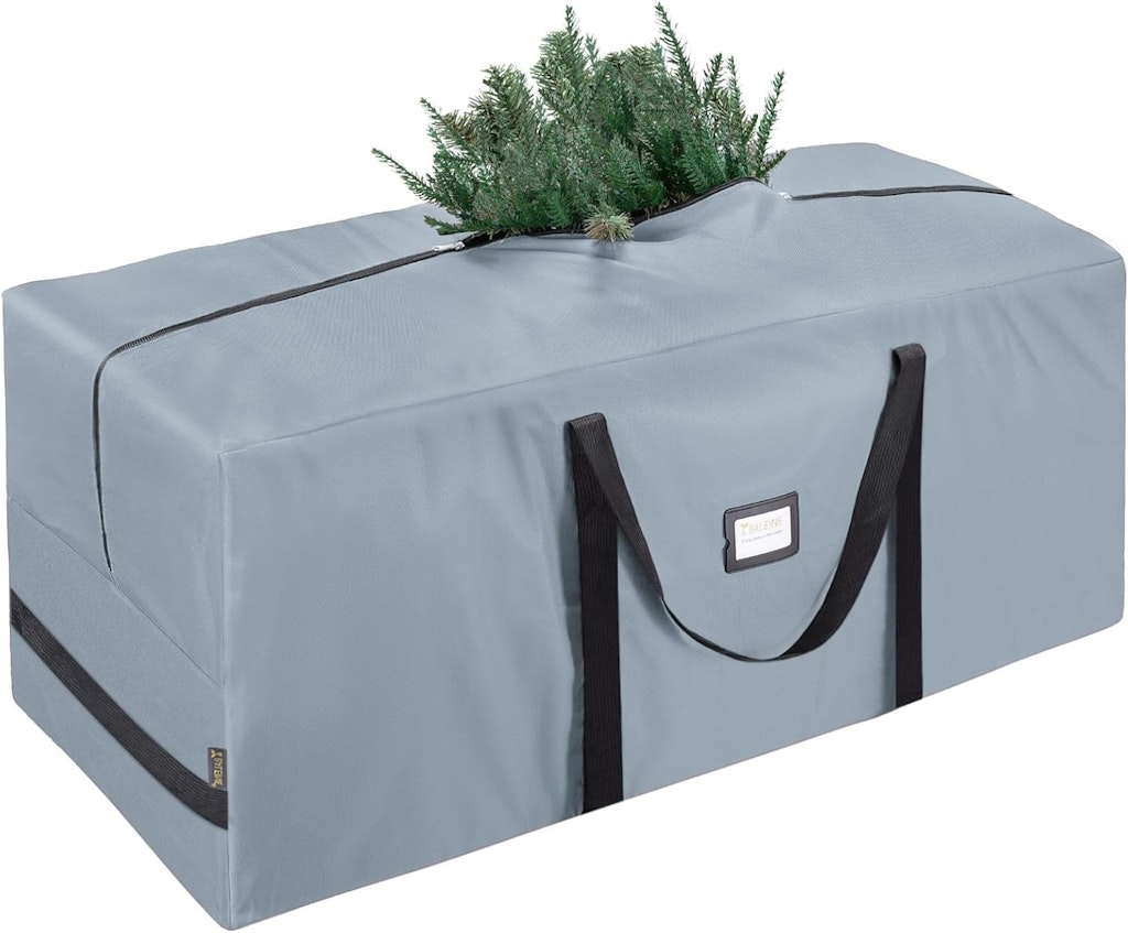 Baleine 7.5-Foot Christmas Tree Storage Bag: $7.47