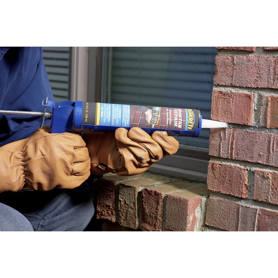 Quikrete 10-oz. Mortar Concrete Repair Accessory: $5.98
