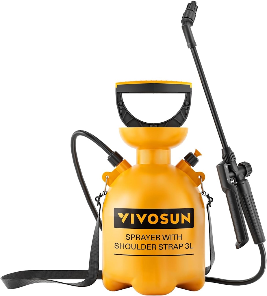 Vivosun 3-Liter Pump Pressure Sprayer: $14