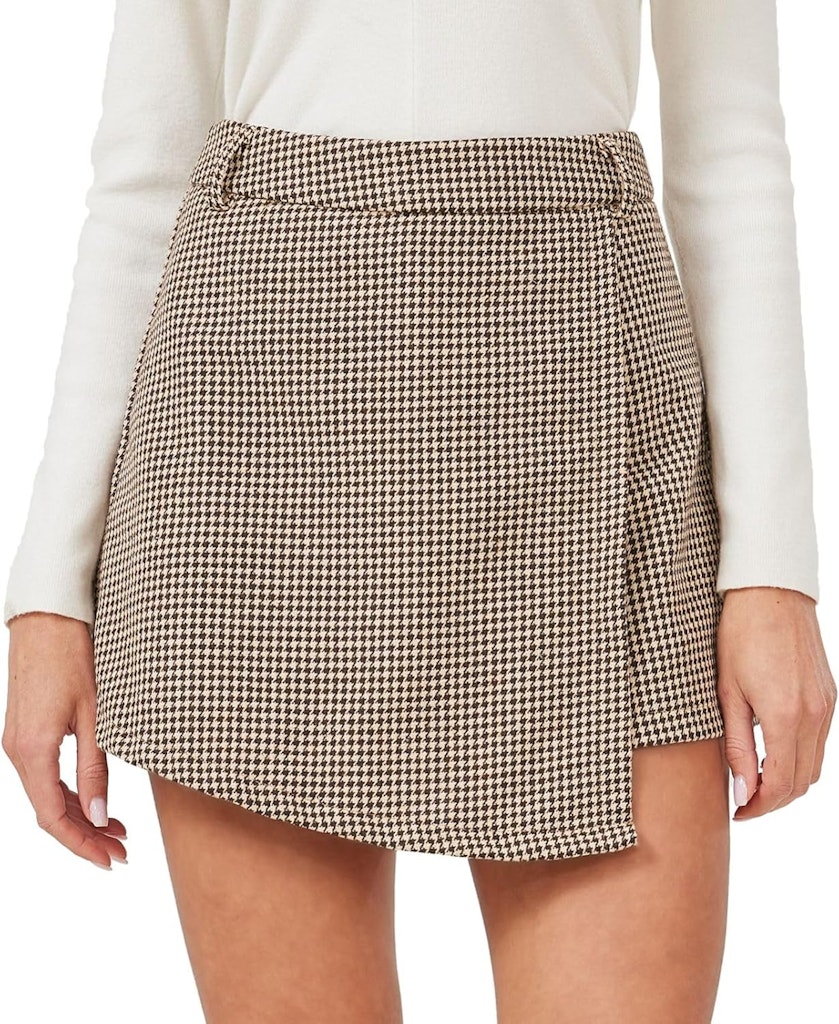 XinYangNi Women's Asymmetrical Plaid Skort: $12.99