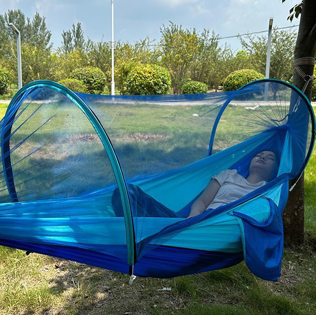 Kylin Lightweight Portable Covered Hammock: $6.81