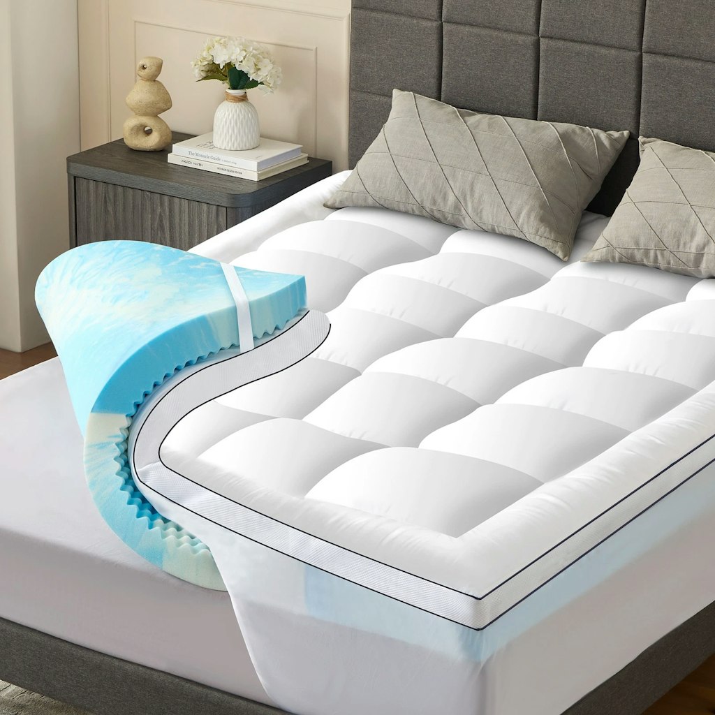 4" 2-in-1 King / Queen Dual Layer Memory Foam Mattress Topper: $69.44