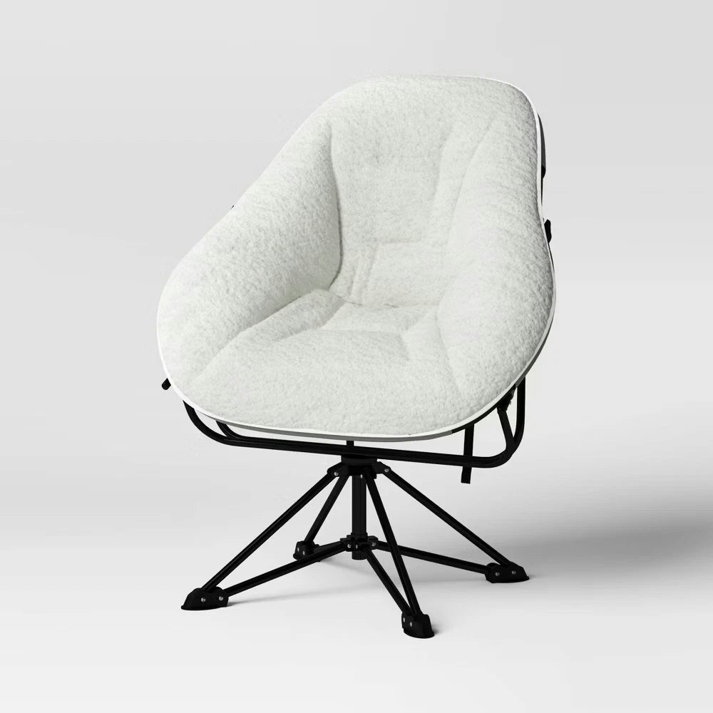 Room Essentials Padded Hex Swivel Chair: $28