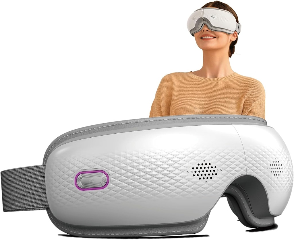 SKG Eye Massager with Heat : $38.99