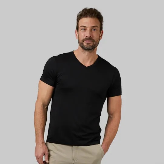 32 Degrees Men's Cool Classic V-Neck T-Shirt 4-Pack: $15