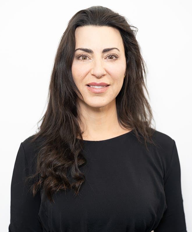 Dominique Waples