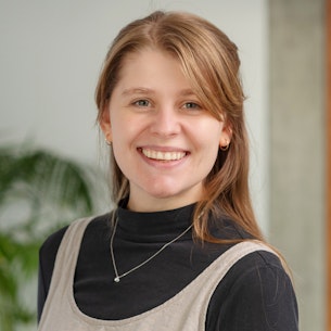 Headshot of Alex Buraczynski.