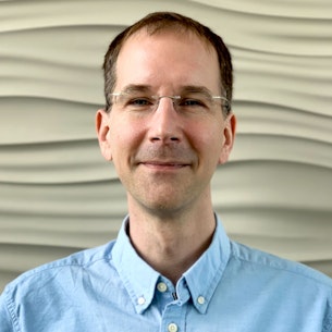 Headshot of Peter Jansen.