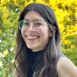 Headshot of Brooke Vlahos.