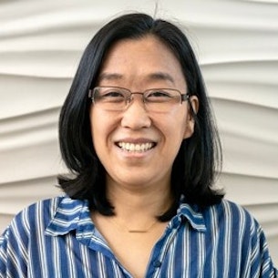 Headshot of Jena Hwang.
