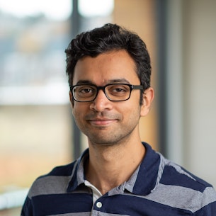 Headshot of Pradeep Dasigi.