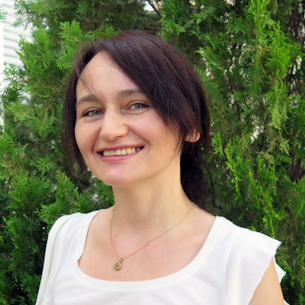 Headshot of Victoria Basmova.