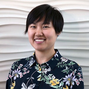 Headshot of Lucy Lu Wang